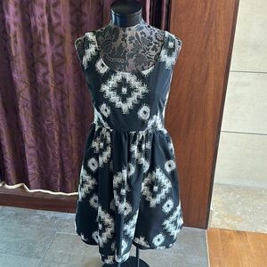 Campaigne Black and White Dress